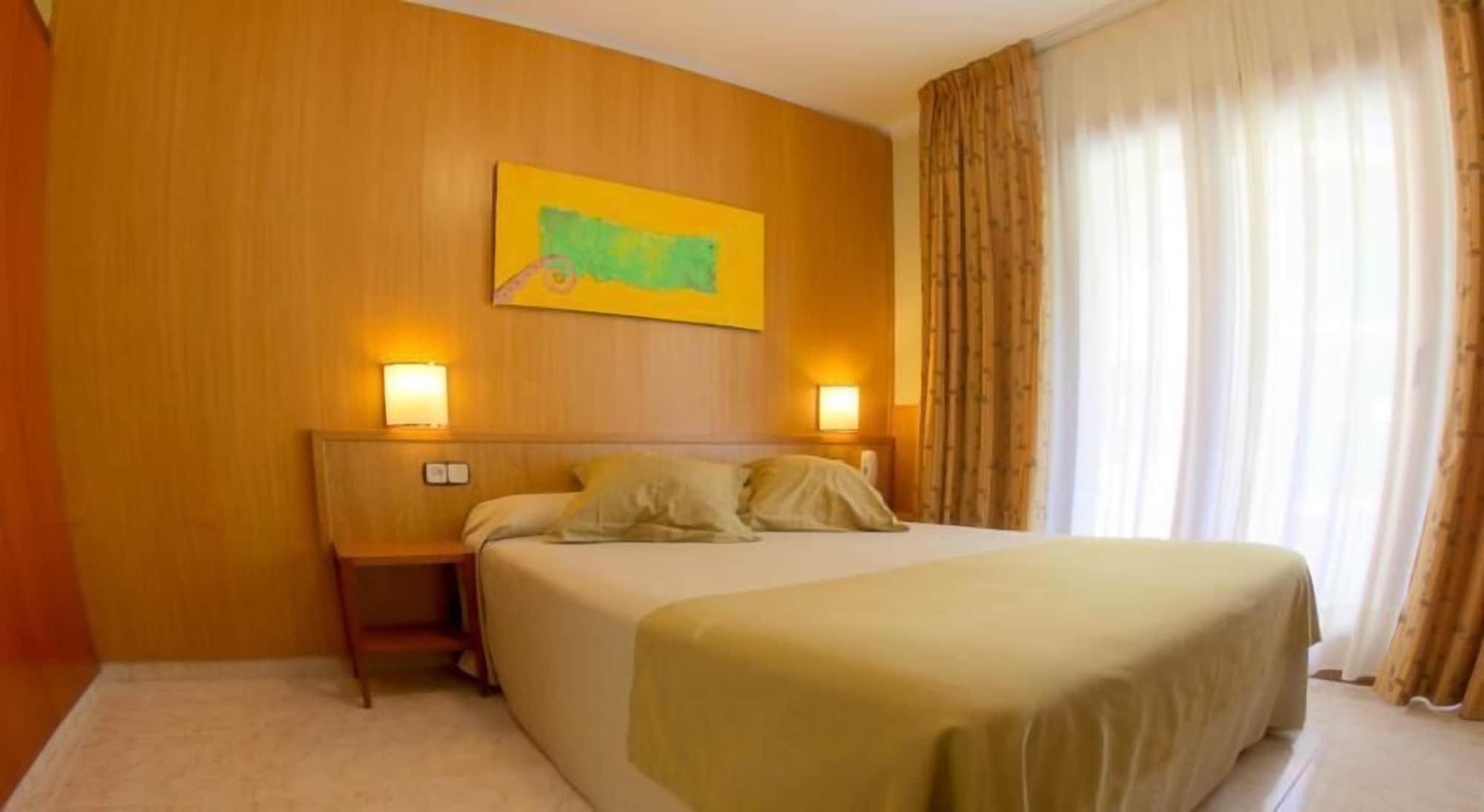 Hotel Univers Encamp Ngoại thất bức ảnh