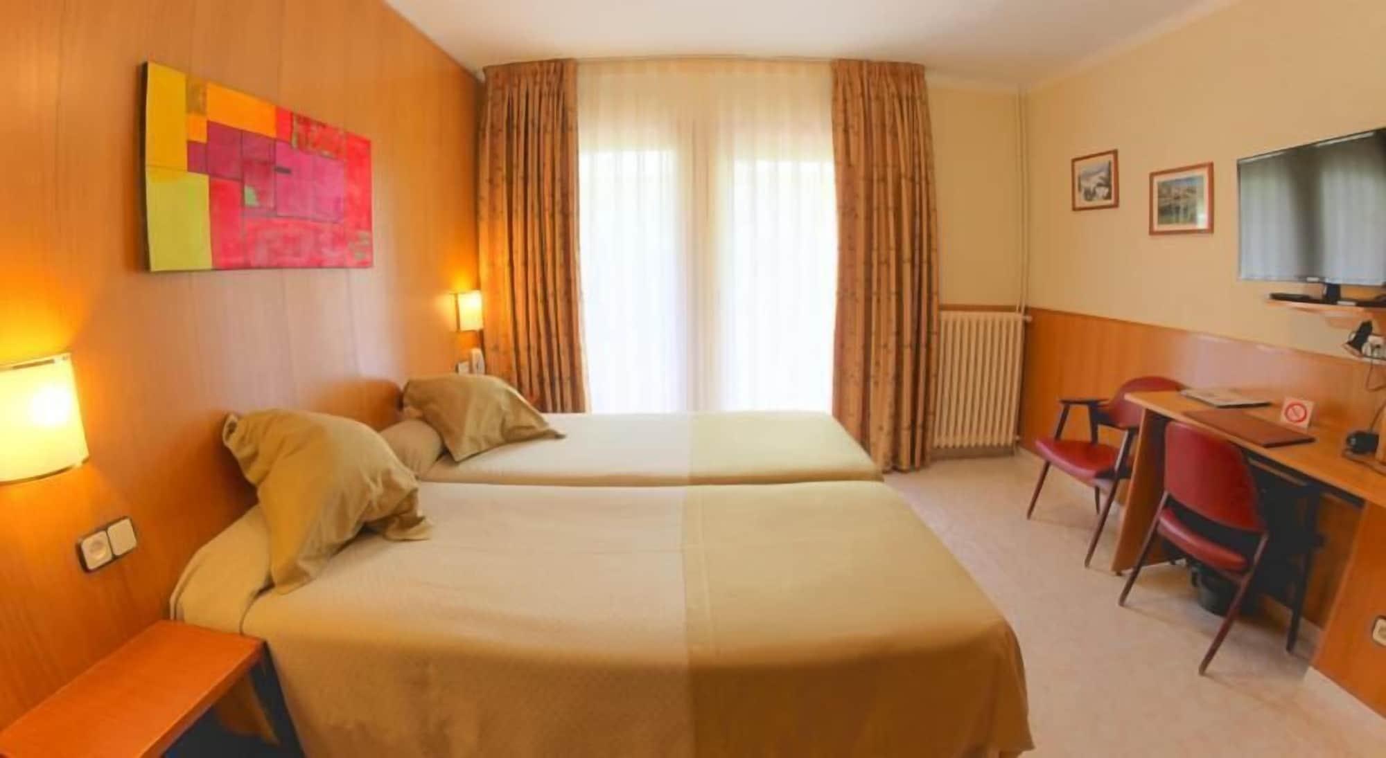 Hotel Univers Encamp Ngoại thất bức ảnh