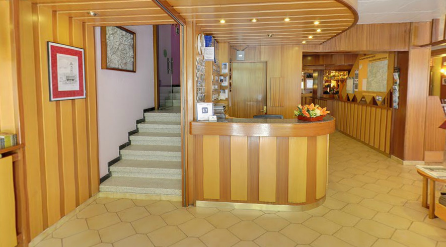 Hotel Univers Encamp Ngoại thất bức ảnh
