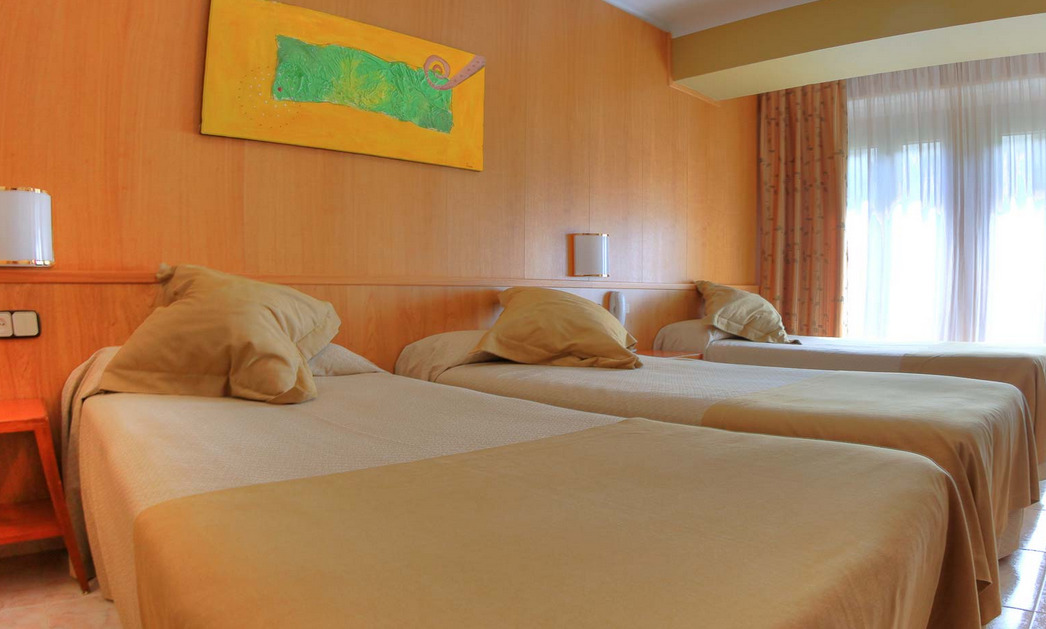 Hotel Univers Encamp Ngoại thất bức ảnh