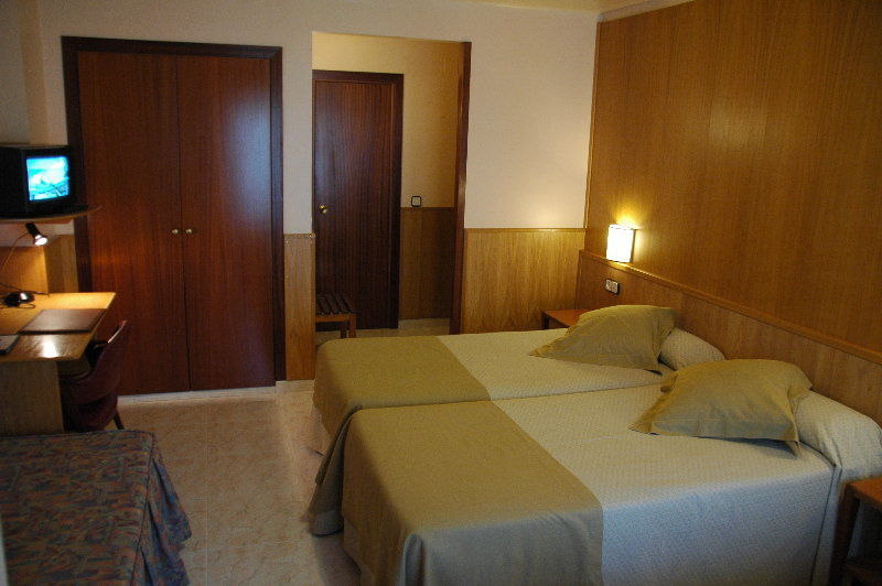 Hotel Univers Encamp Ngoại thất bức ảnh