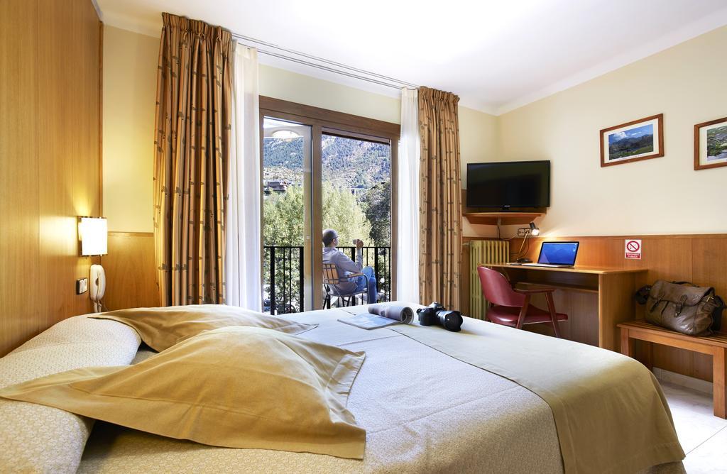 Hotel Univers Encamp Ngoại thất bức ảnh